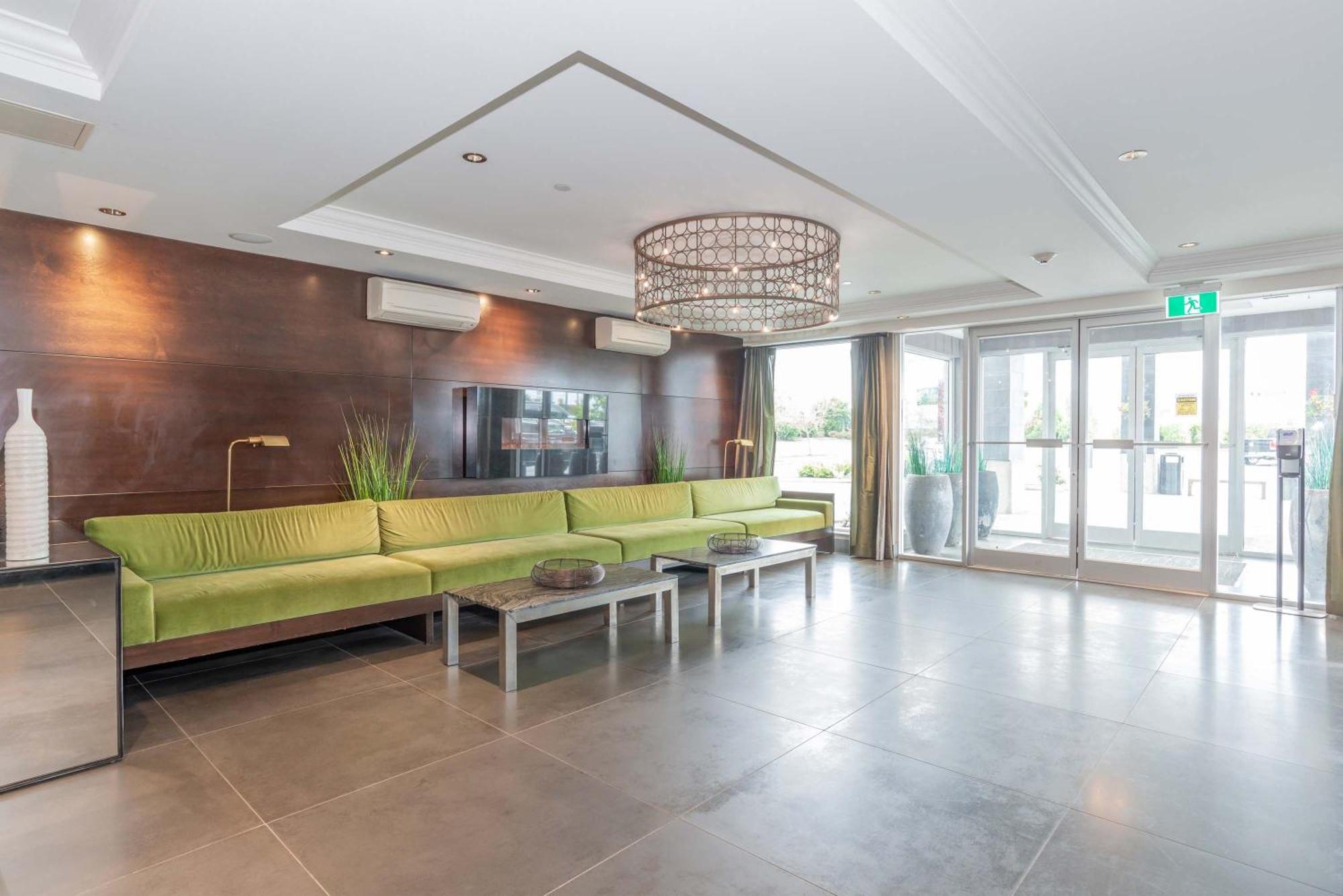 Sandman Hotel Abbotsford Airport Exterior foto